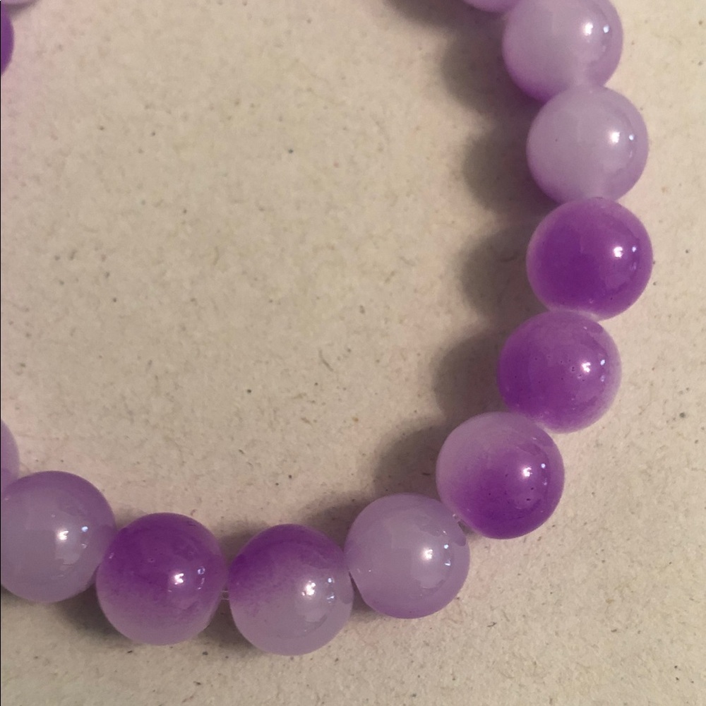 Lavender Amethyst Semi Precious Stones Purple Bracelet - Picture 2 of 3